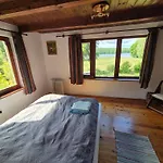 Dom W Lesie Nad Jeziorem Kaszuby - Gniazdo Dabrowka (Koscierzyna)