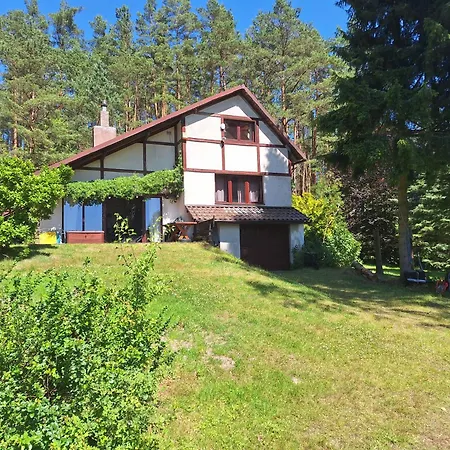 Holiday home Dom W Lesie Nad Jeziorem Kaszuby Dabrowka (Koscierzyna)