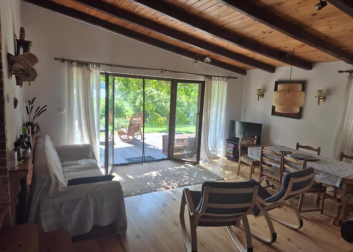 Dom W Lesie Nad Jeziorem Kaszuby - Gniazdo Semesterbostad *